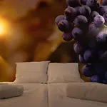 Four Hotel *