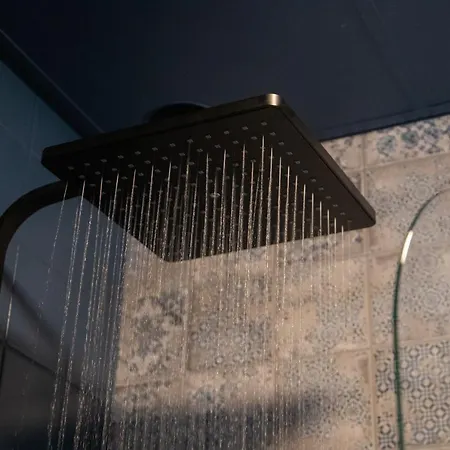 ホテル Four ヘルドロップ